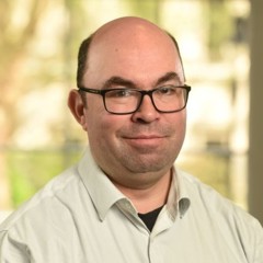 Dr Andrew Clark