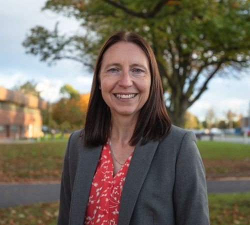 Dr Kirsty Hewitson FRSC