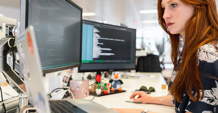 Female Software Engineer (1)