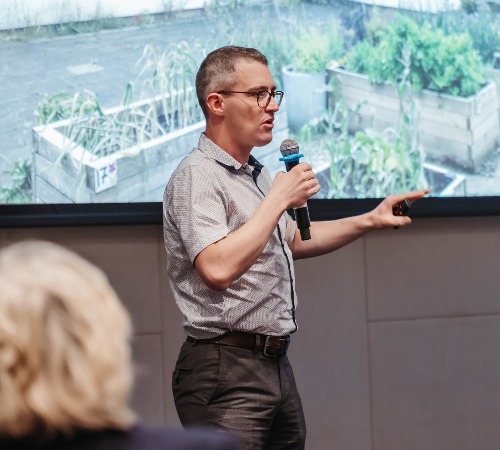Leslie presenting during Session 2