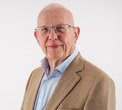 Headshot of Nigel Hirst FREng