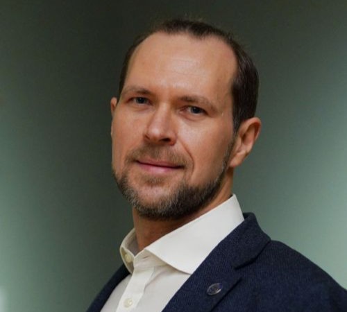 Dr Dmitry Ponkratov